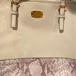 Michael Kors Tote